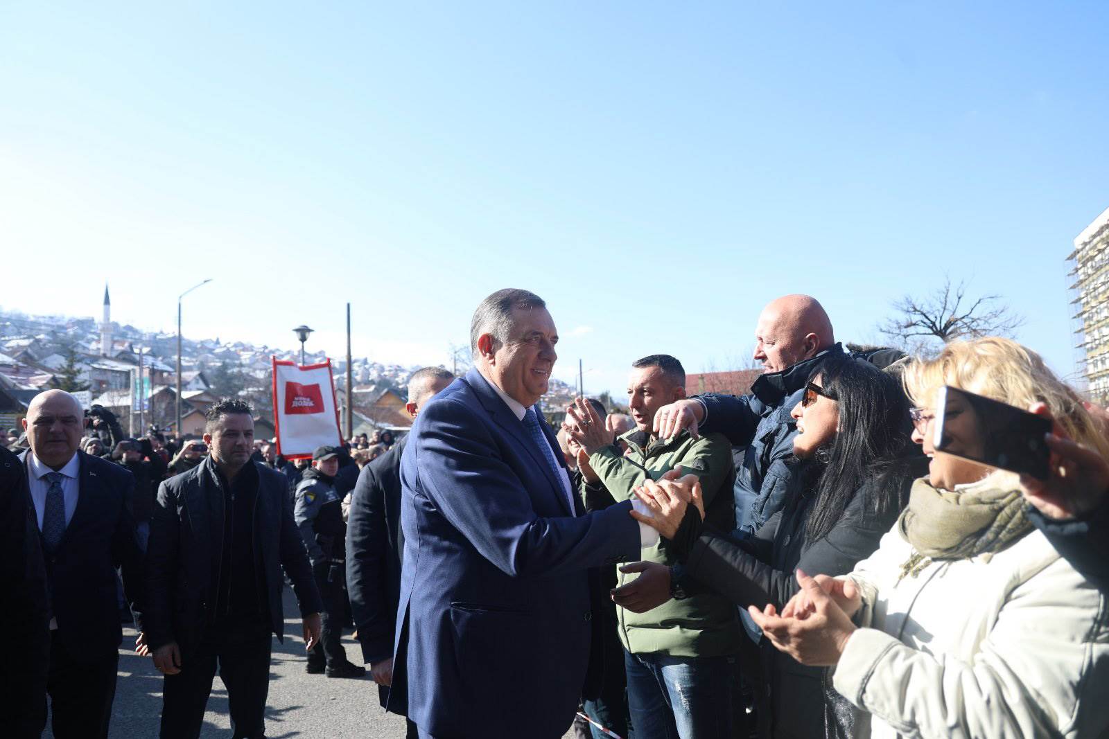 Tužilaštvo zatražilo za Dodika maksimalnu zatvorsku kaznu i zabranu obavljanja dužnosti – odbrana se nada oslobađajućoj presudi